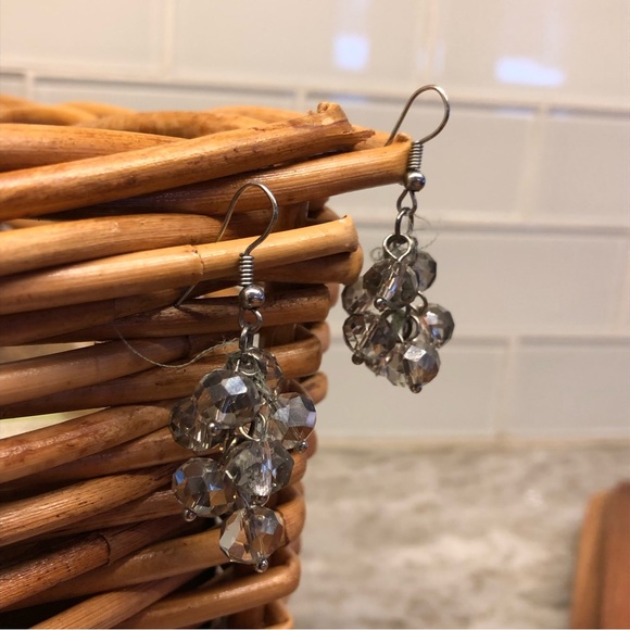 ☀️ Dangling, Dainty & Daring Earrings - 3 pairs - Picture 6 of 8